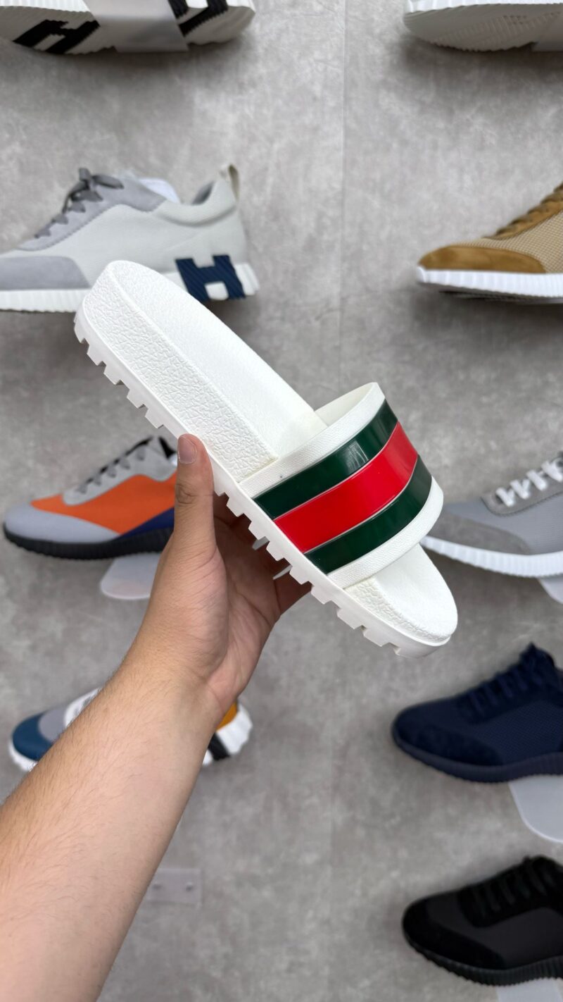 Gucci Slippers Wit - Afbeelding 2