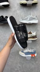 Dior Alpha Oblique Zwart Wit Slippers