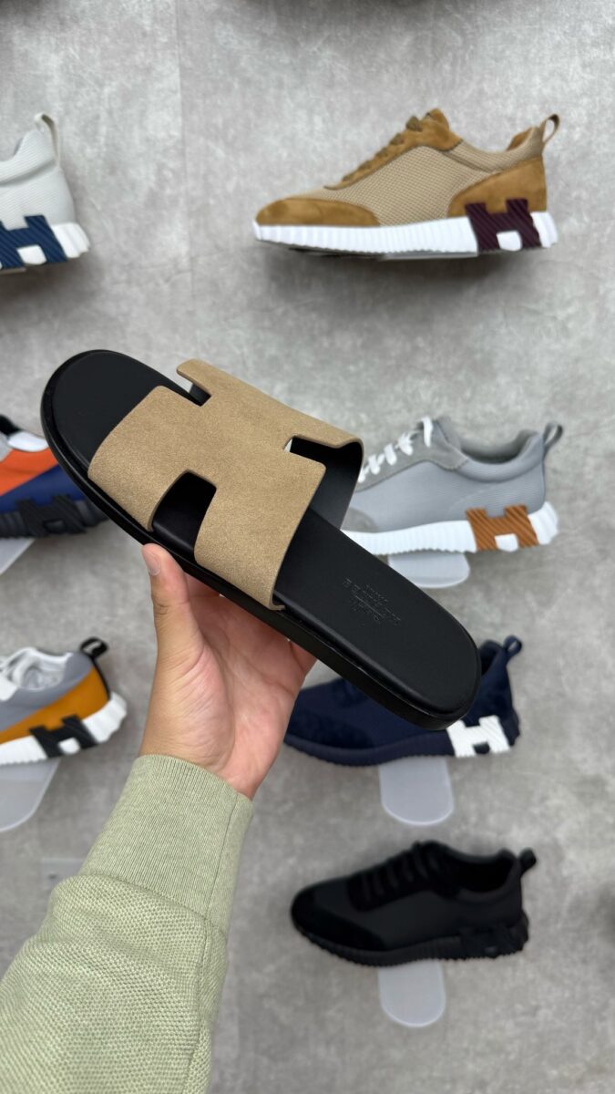 Hermes Slippers Taupe