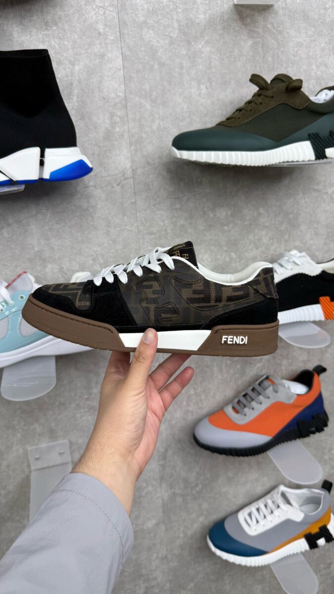 Fendi Sneakers Brown