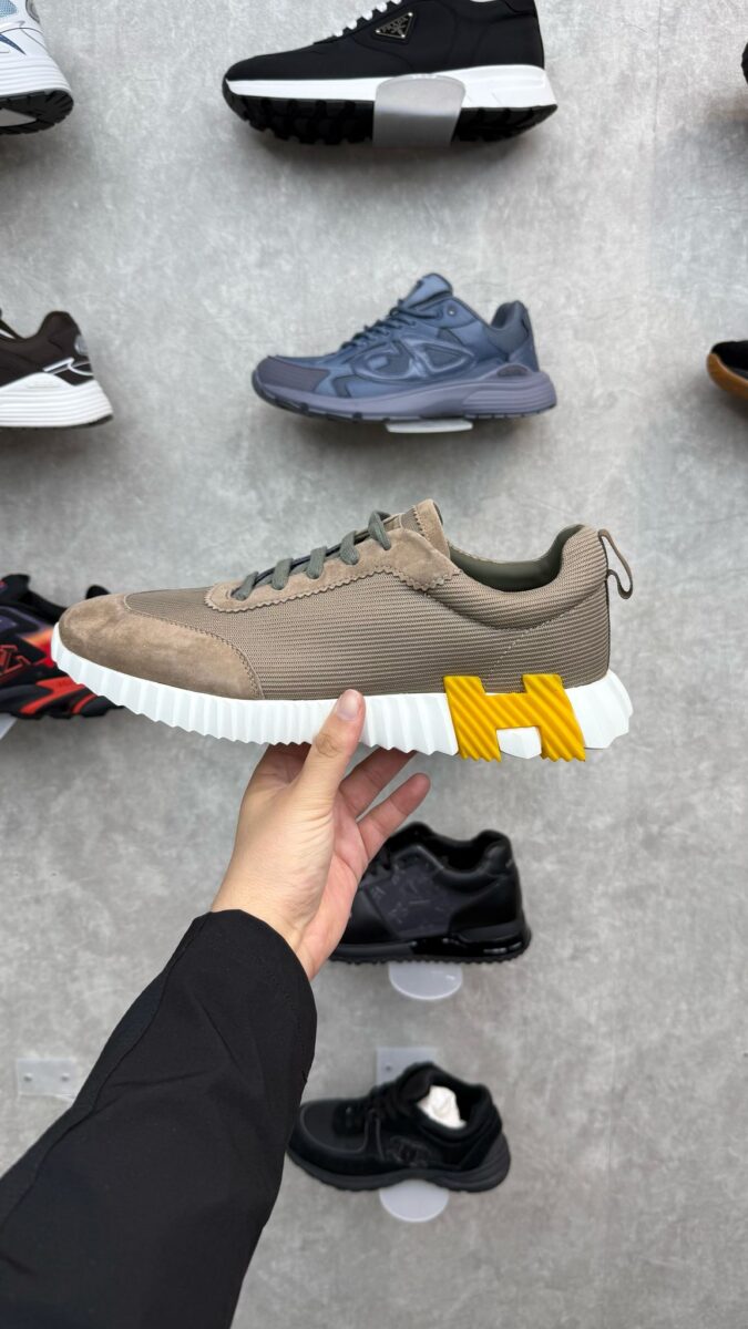 Hermes Bouncing Sneaker Bruin