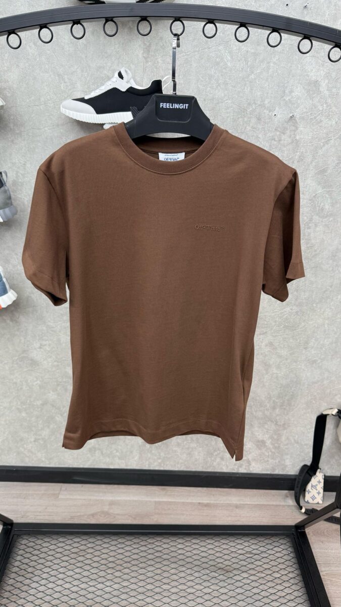 Off-White Tshirt Bruin
