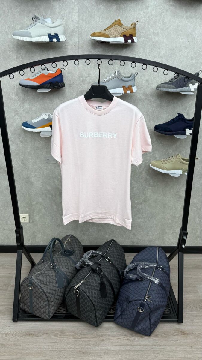 Burberry Text Roze T-Shirt