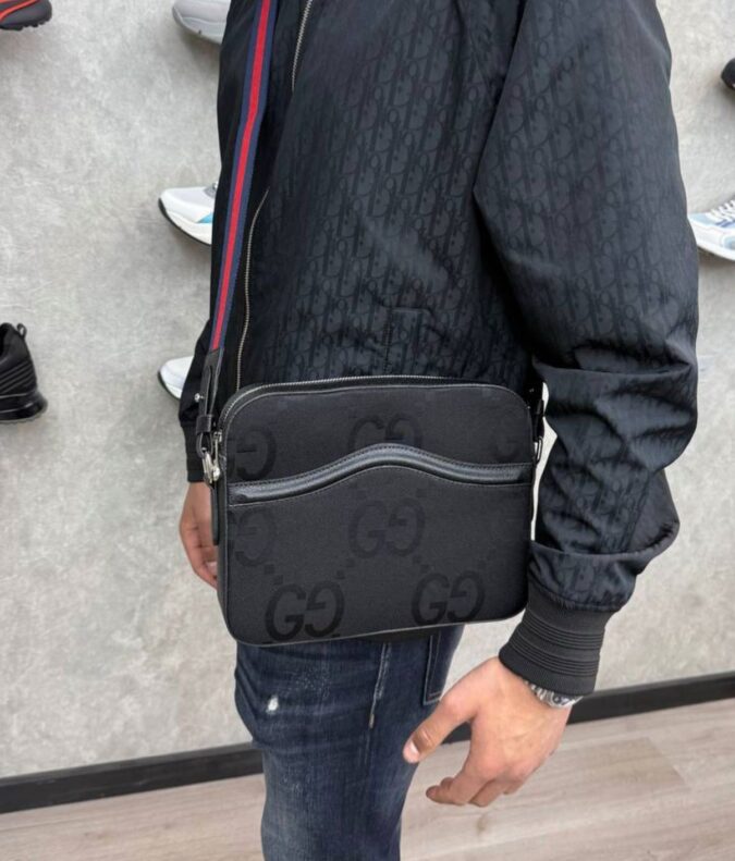 Gucci Messenger Bag New Black