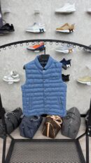 Loro Piana Bodywarmer Blue