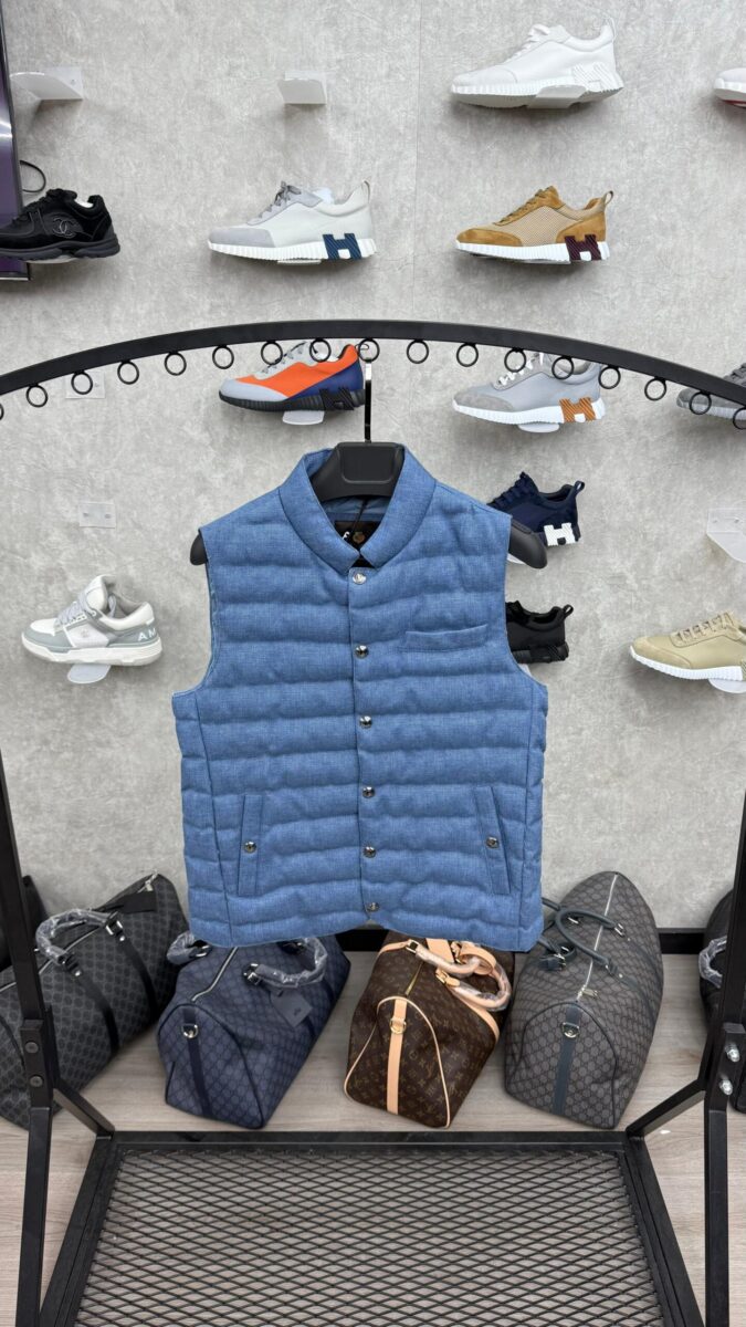 Loro Piana Bodywarmer Blue