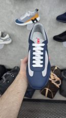 Prada Cups, Mat Donker Blauw