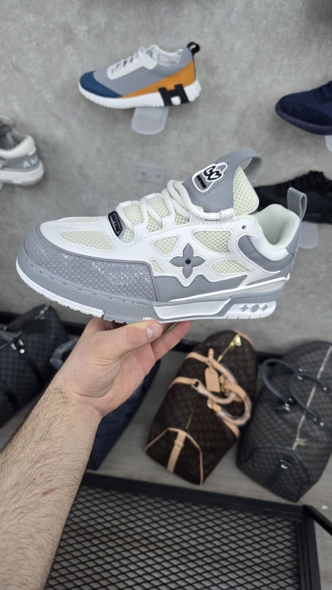 Louis Vuitton Skate Grey