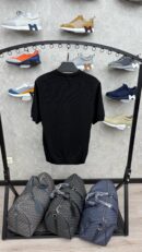 Prada T-Shirt Zwart Zachte Stof