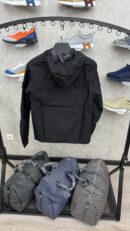 Stone Island Windbreker Zwart Ghost Logo