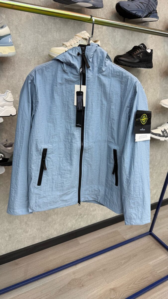 Stone Island Lichtblauw Windbreker