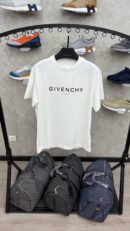 Givenchy Basic T-Shirt White