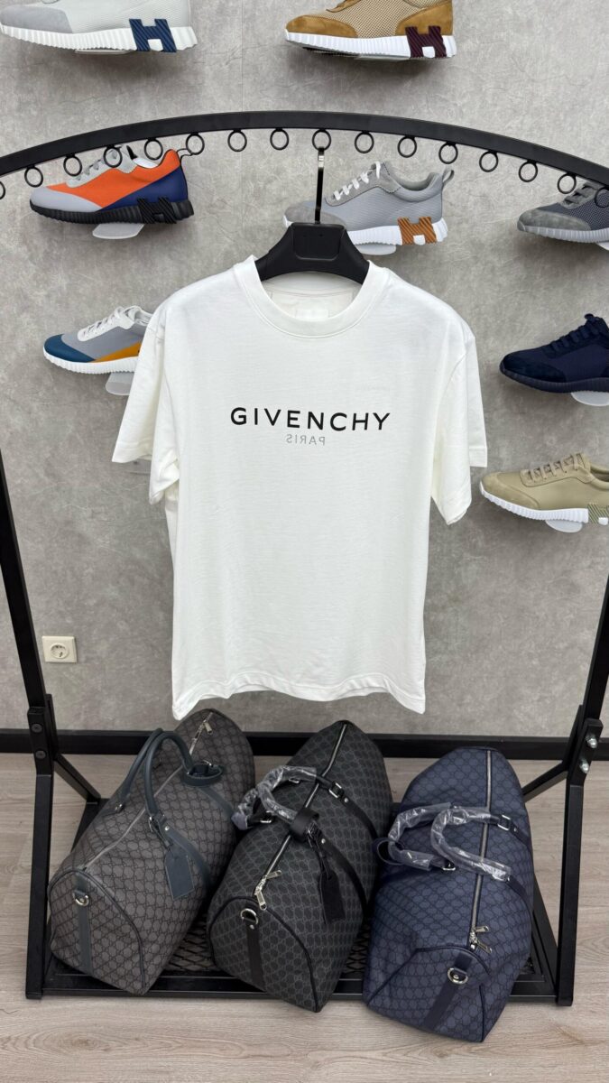 Givenchy Basic T-Shirt White