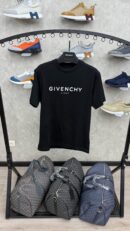 Givenchy Basic T-Shirt Black
