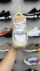 Louis Vuitton Run Away Beige Sneaker