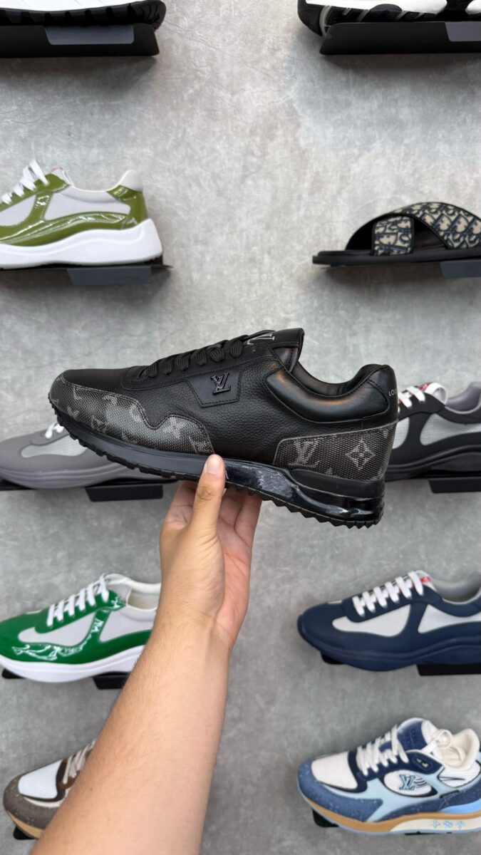 Louis Vuitton Run Away Leather Sneaker