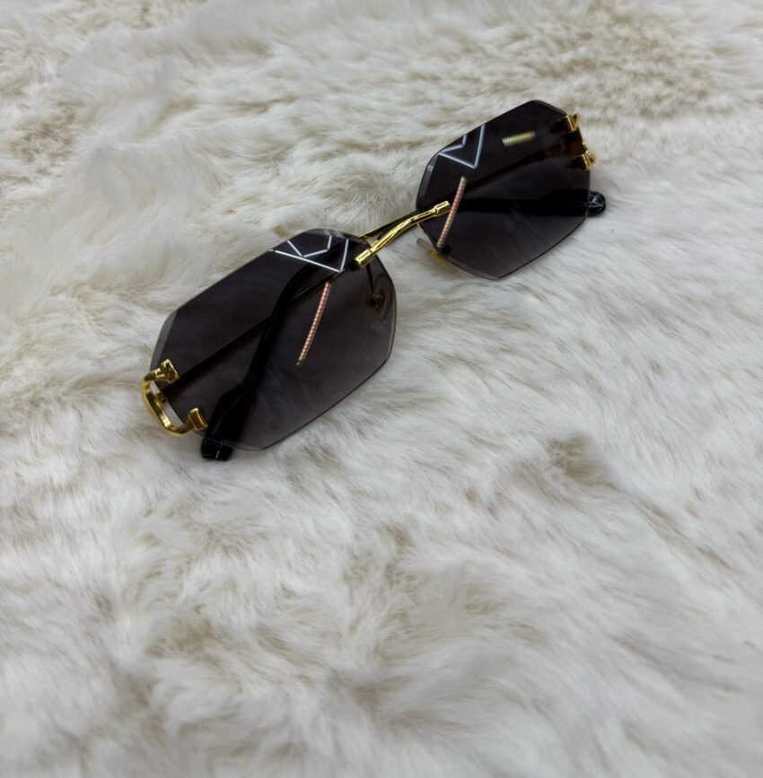 Cartier Zonnebril Diamond Cut, Goude Montuur, Donker Blauwe Glazen - Afbeelding 3