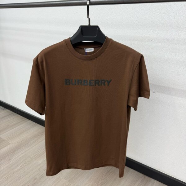 Burberry Text T-Shirt Brown