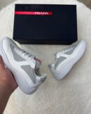 Prada Cups Glimmend Wit Sneakers