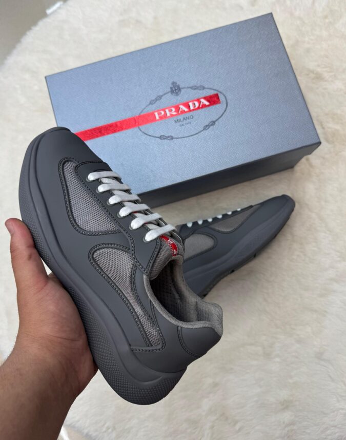 Prada Cups Mat Grijs Sneakers - 43