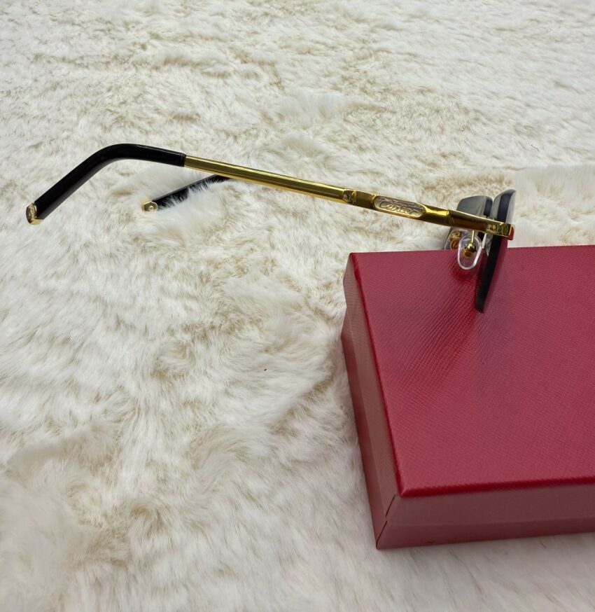 Cartier Zonnebril Donker Blauwe Glazen, Goude Montuur Logo - Afbeelding 4