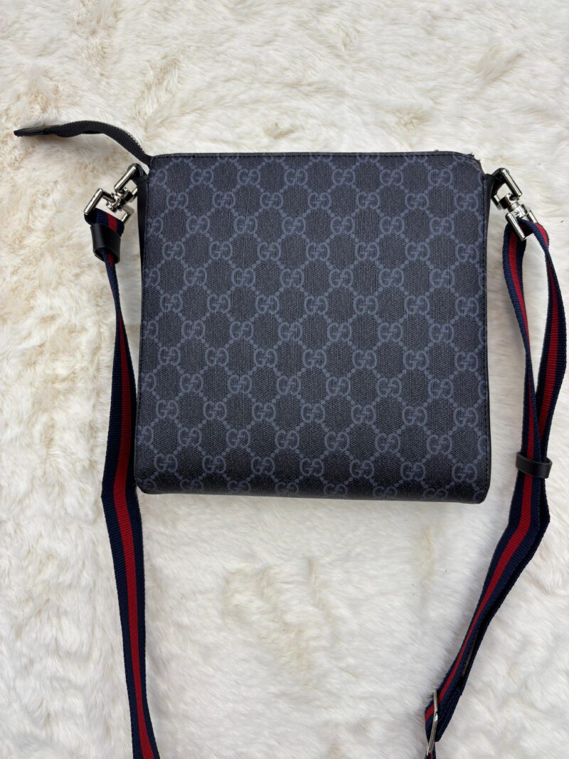 Gucci Black Small Messenger Bag - Afbeelding 2