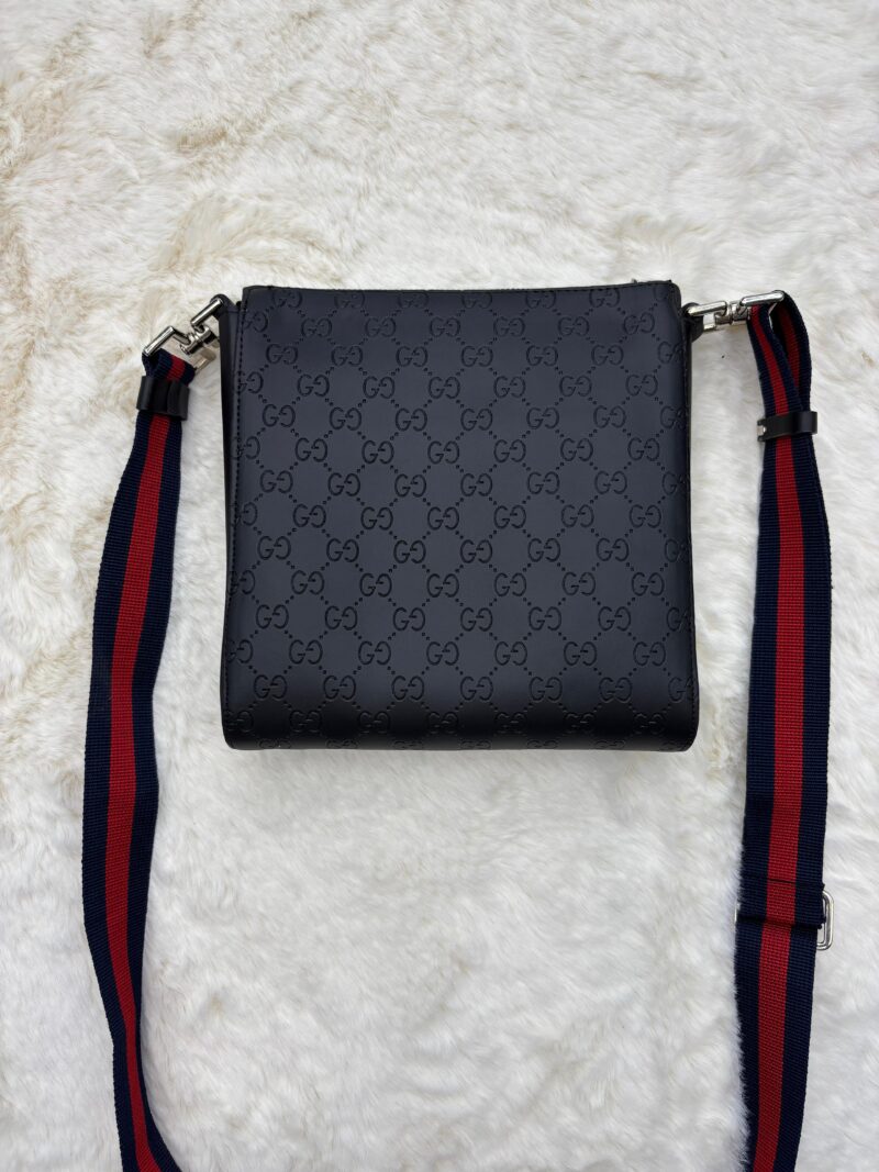 Gucci Black Leather Small Messenger Bag - Afbeelding 2