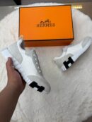 Hermes Bouncing White Black Logo
