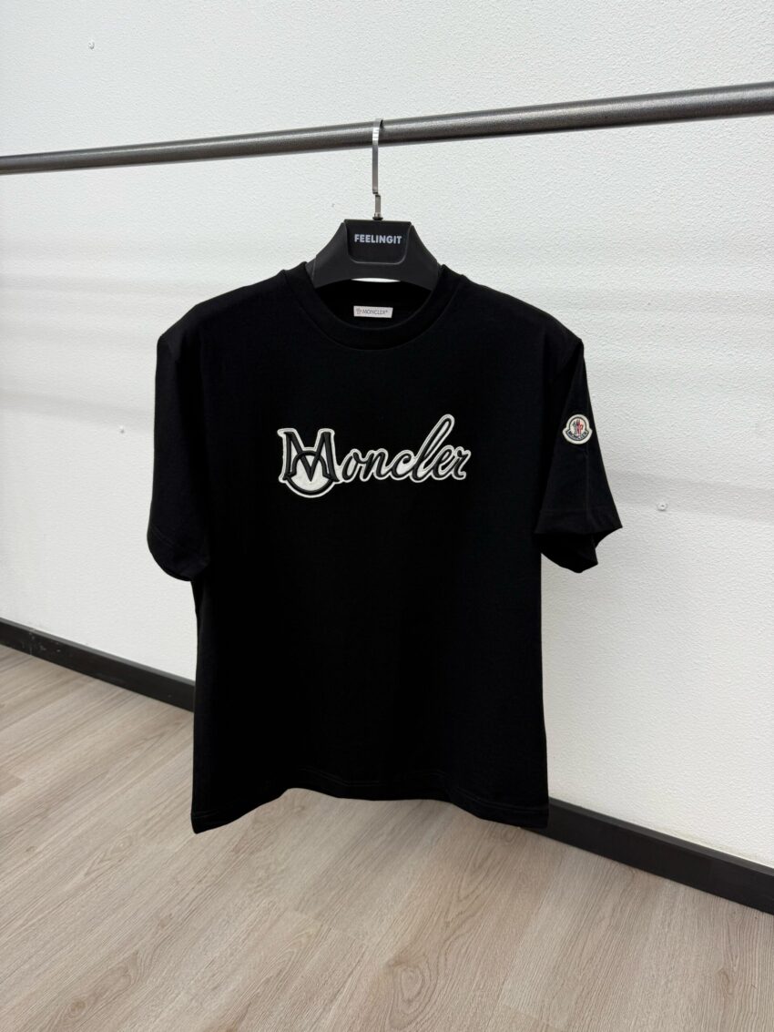 Moncler T-Shirt Zwart Logo Mid