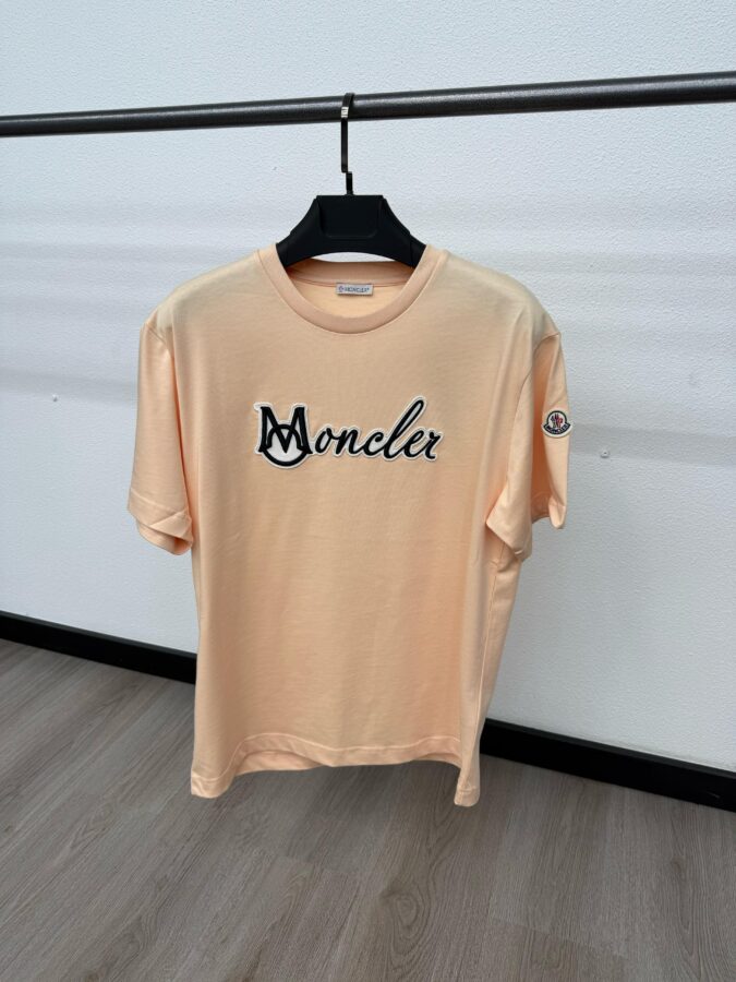 Moncler T-Shirt Zalm Logo Mid - M