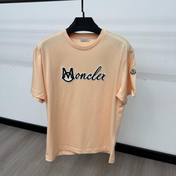 Moncler T-Shirt Zalm Logo Mid - S