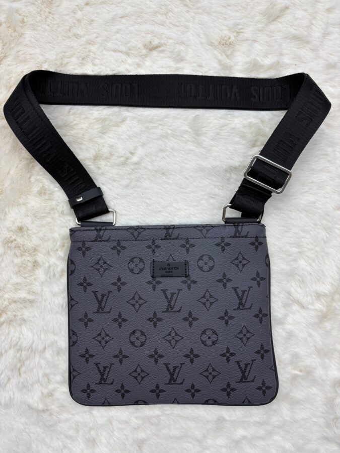 Louis Vuitton Messenger Bag Plat Grey Monogram
