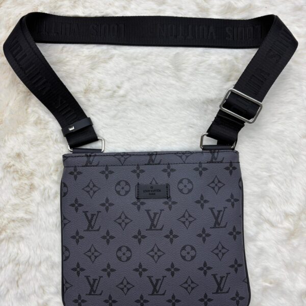 Louis Vuitton Messenger Bag Plat Grey Monogram