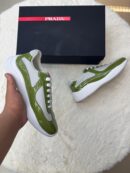 Prada Cups Glimmend Olive Green Sneakers