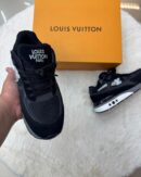 Louis Vuitton Run Away Black