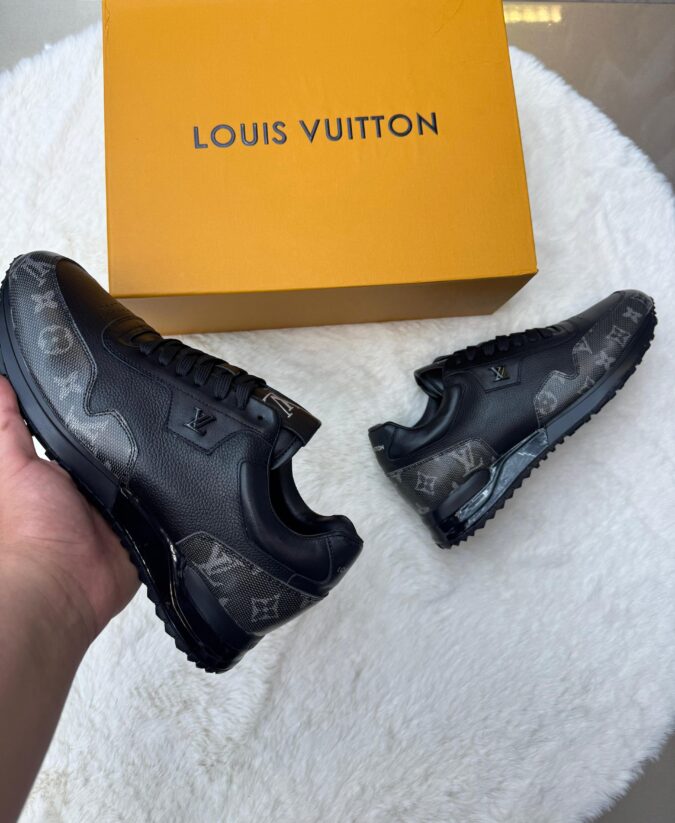 Louis Vuitton Black Grey Sneakers - 44