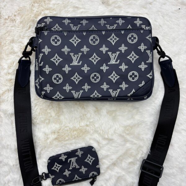 Louis Vuitton Trio Bag Dark Blue