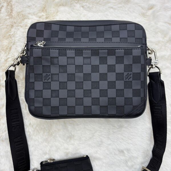 Louis Vuitton Trio Bag Black on Black