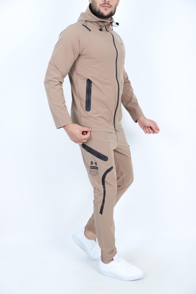 Under Armour Trainingspak Brown