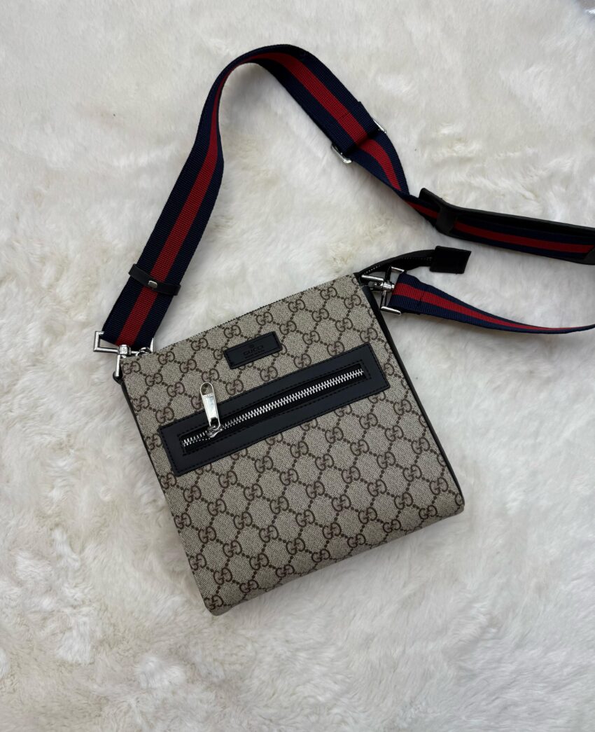 Gucci Beige Small Messenger Bag