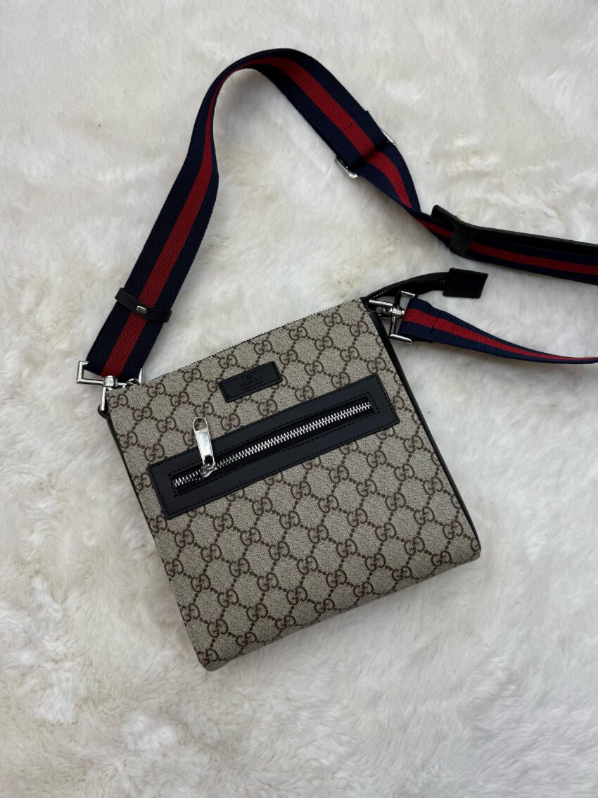 Gucci Beige Small Messenger Bag