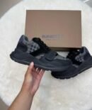 Burberry Zwart Sneakers