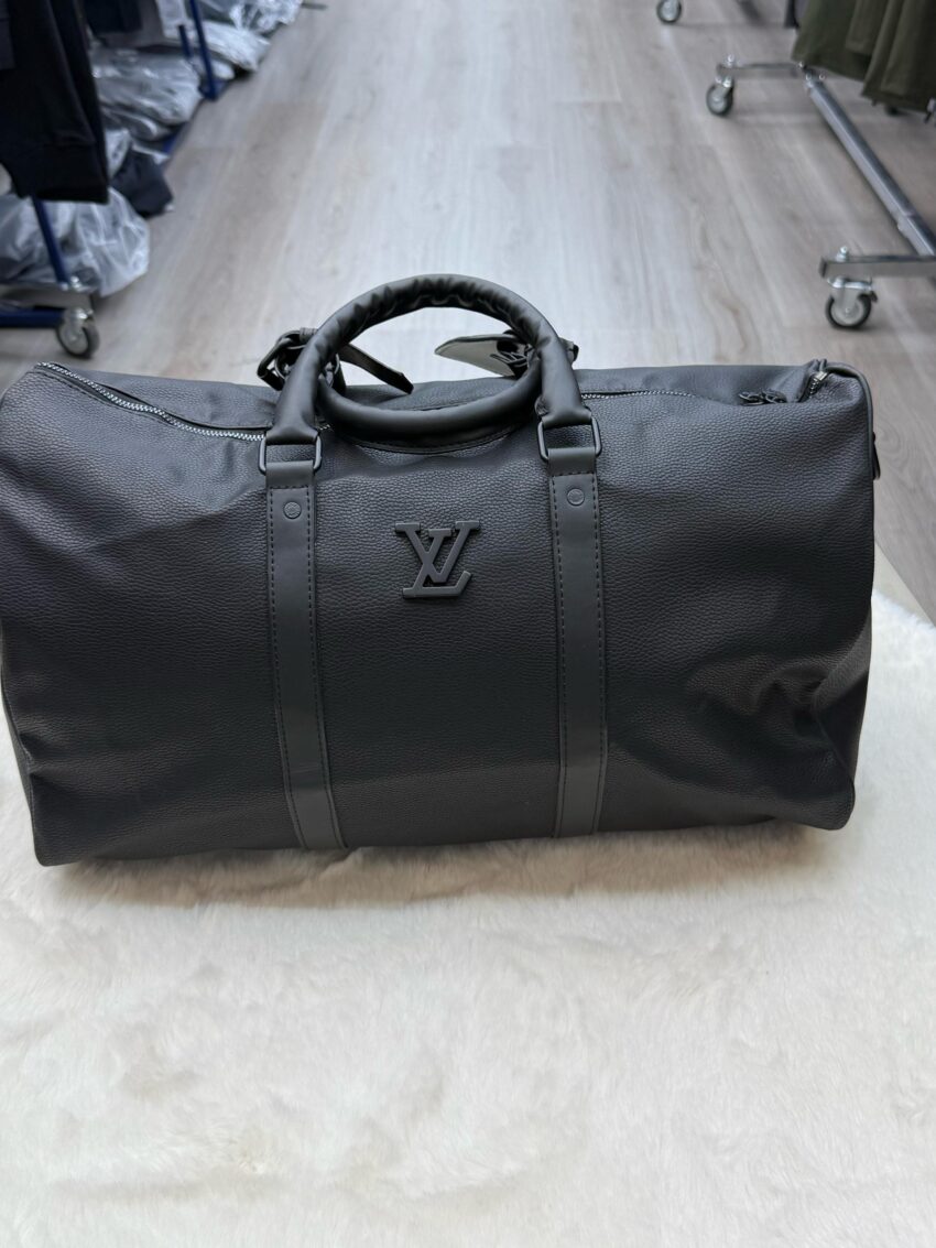 Louis Vuitton Vakantie Tas Black on Black