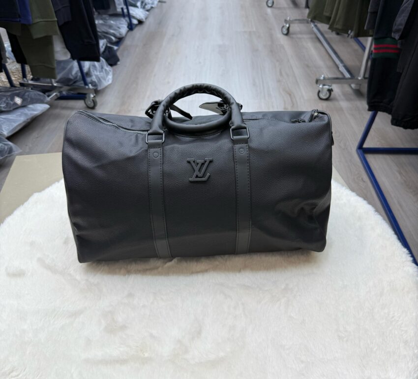 Louis Vuitton Vakantie Tas Black on Black
