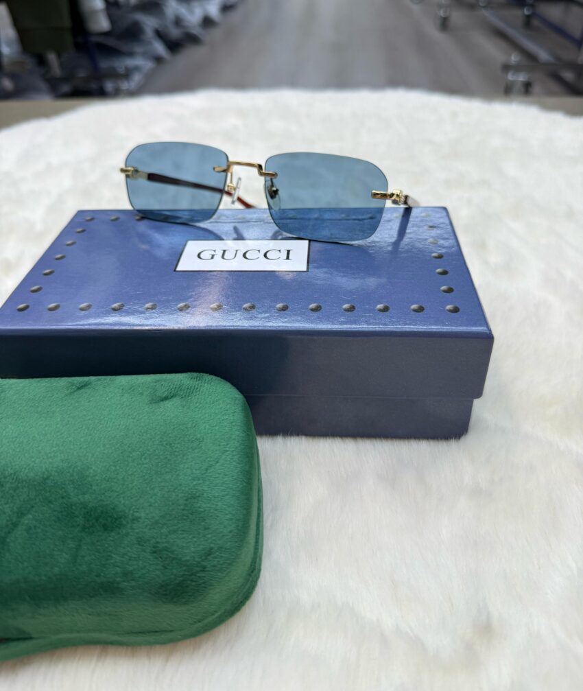 Gucci Rectangular Zonnebril - Afbeelding 2