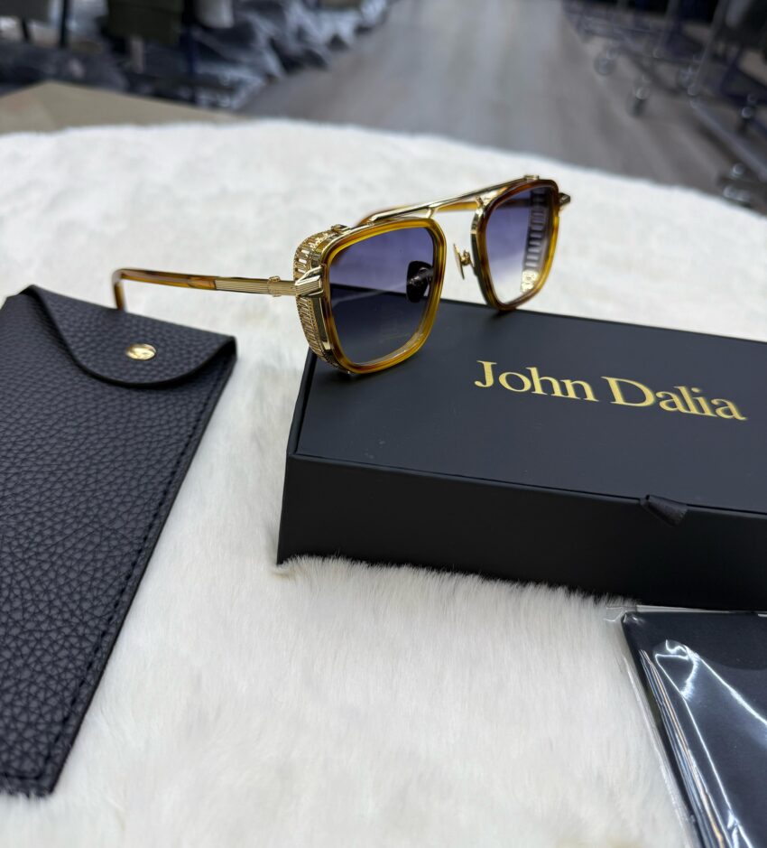 John Dalia Phil Gold Bruine Rand Blauwe Glazen