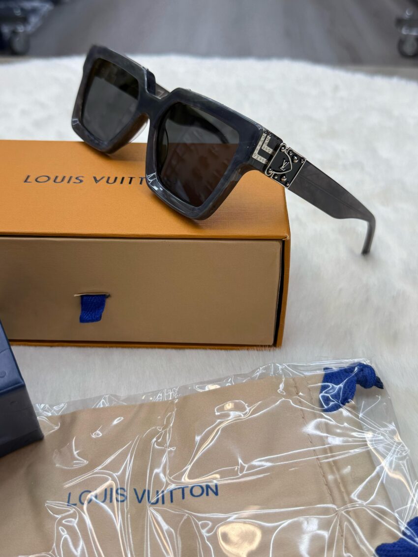 Louis Vuitton Millionaire Grey Zonnebril