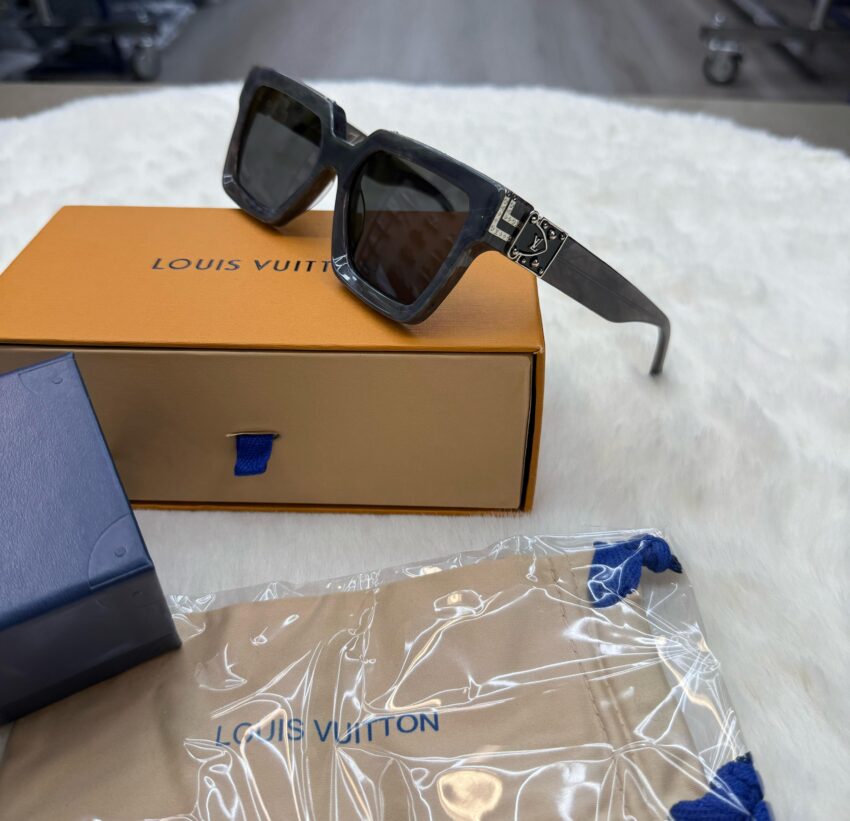 Louis Vuitton Millionaire Grey Zonnebril