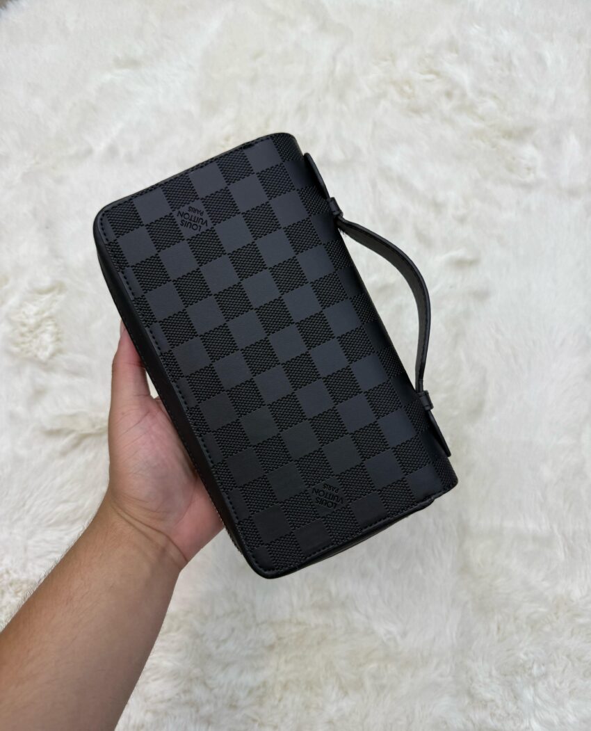 Louis Vuitton Handtas Black on Black Blokjes