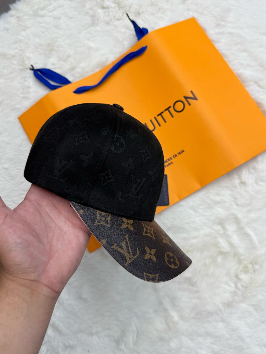 Louis Vuitton Get Ready Cap Black